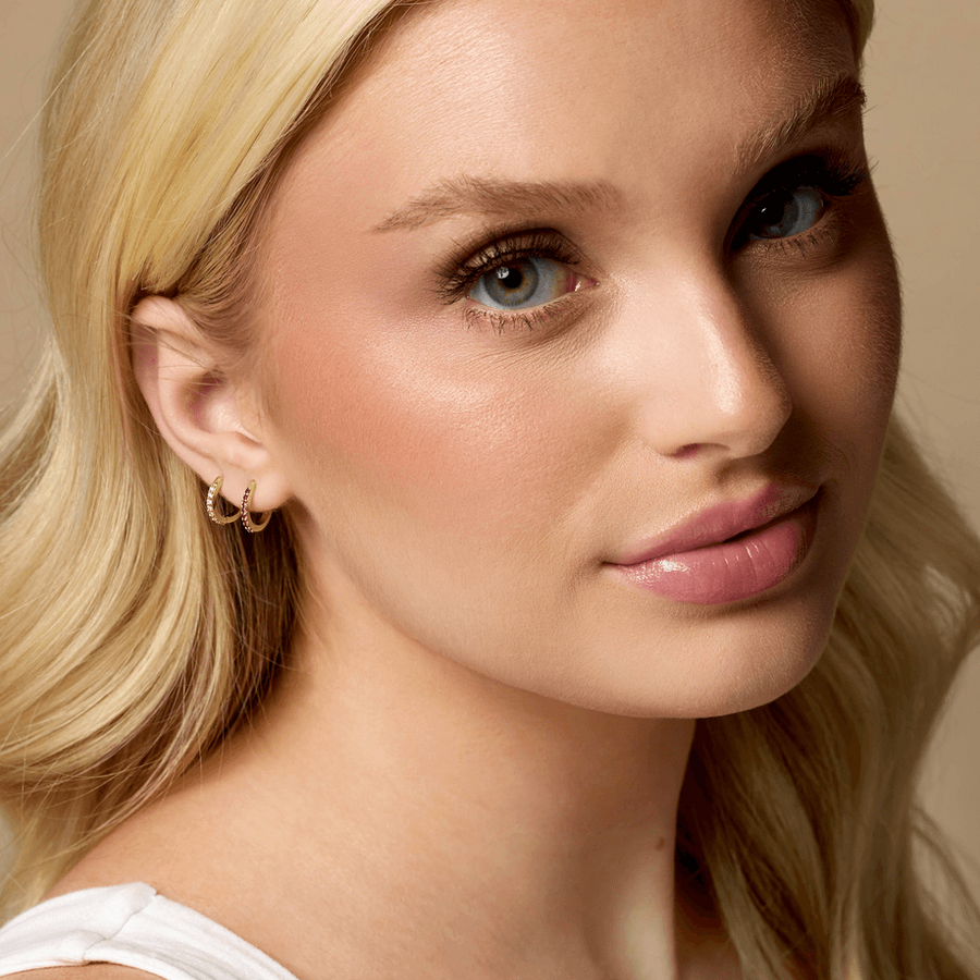 14K Solid Gold 1/8 CTW Diamond Huggie Hoop Earrings – 12.5mm